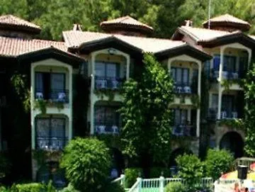 Club Aquarium Hotel 4*