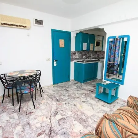Club Aquarium 4*